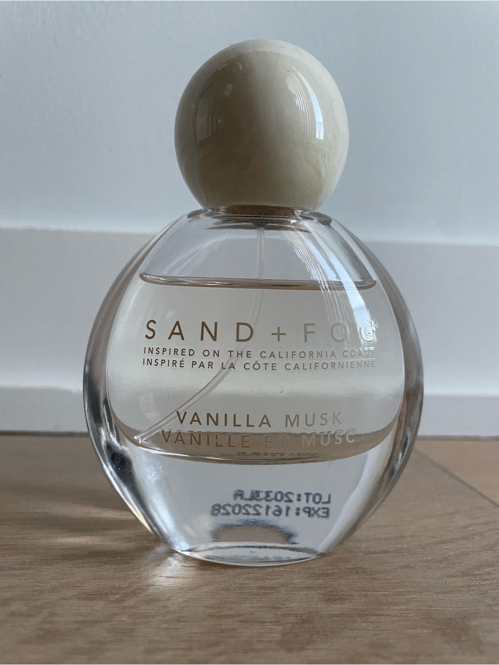 SAND + FOG Vanilla Musk Perfume - Clear Bottle with Cream Cap